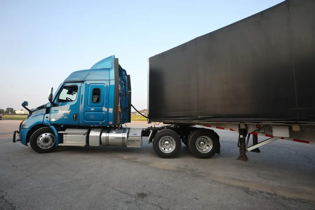 Amhof flatbed tractor-trailer